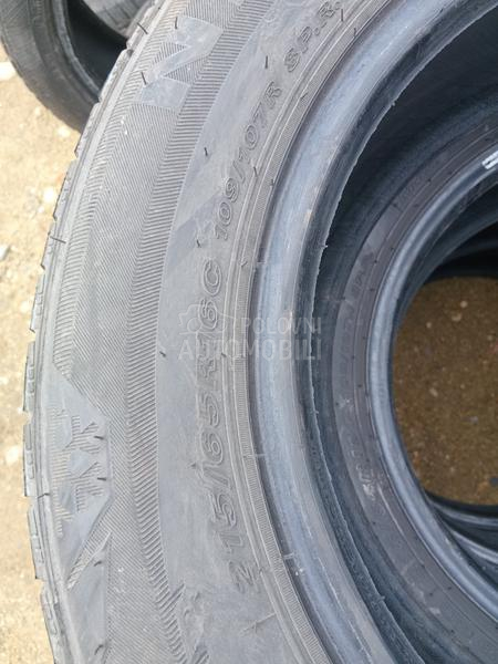 Nexen 215/65 R16 Zimska