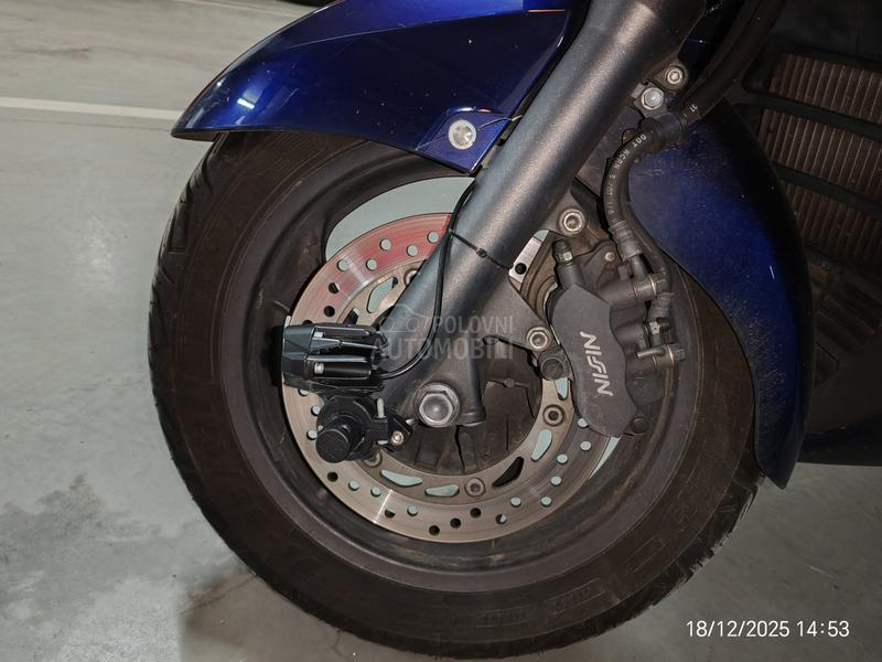 Honda Silver Wing 400