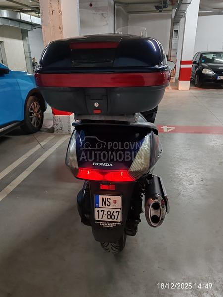 Honda Silver Wing 400