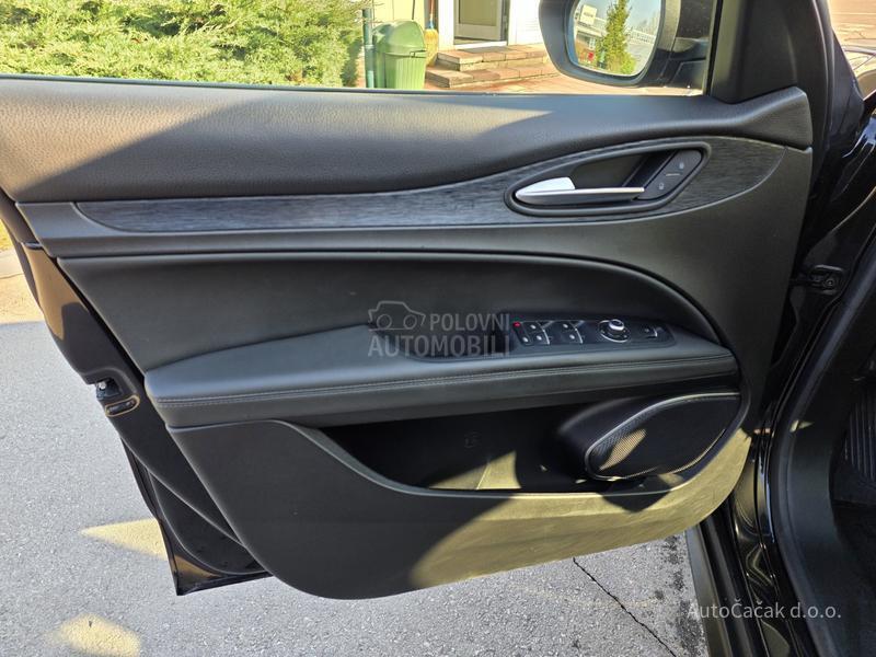 Alfa Romeo Stelvio 2.2 Q4