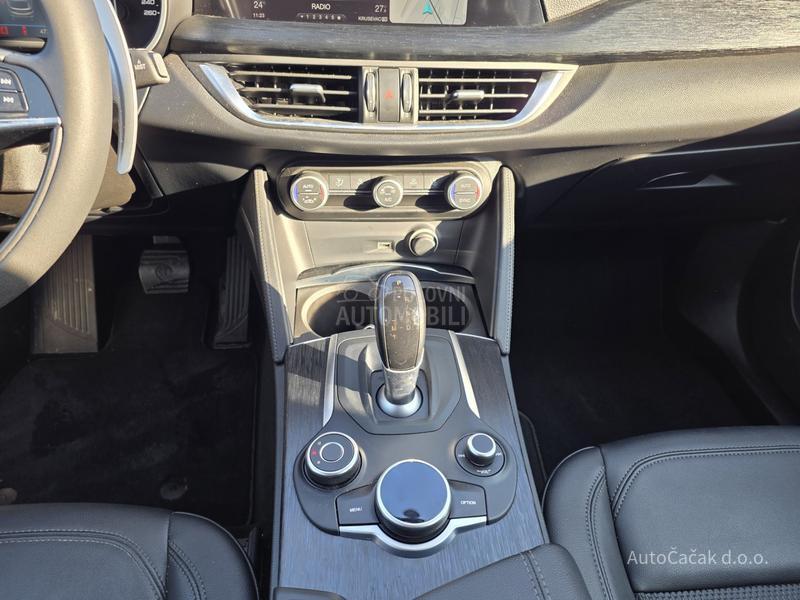 Alfa Romeo Stelvio 2.2 Q4