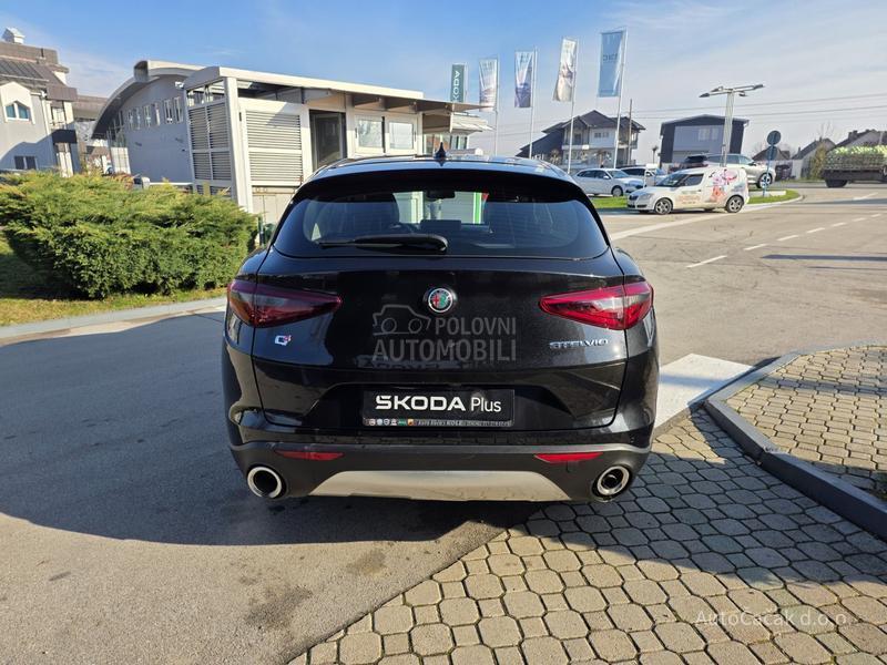 Alfa Romeo Stelvio 2.2 Q4