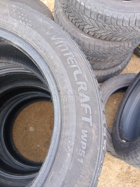 Kumho 215/60 R17 Zimska