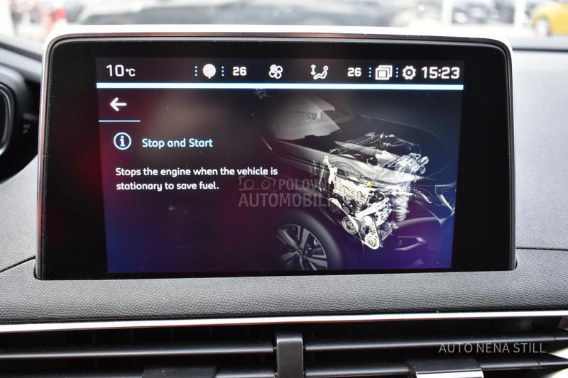 Peugeot 3008 1.2 Allure MT