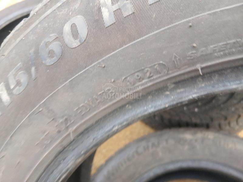 Kumho 215/60 R17 Zimska