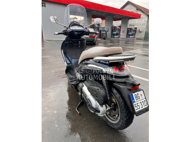 Piaggio Beverly