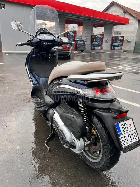 Piaggio Beverly