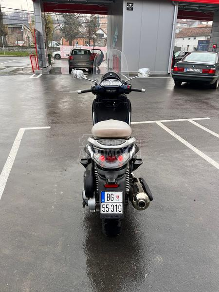 Piaggio Beverly