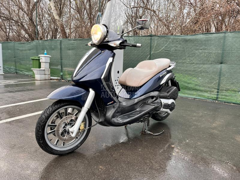 Piaggio Beverly