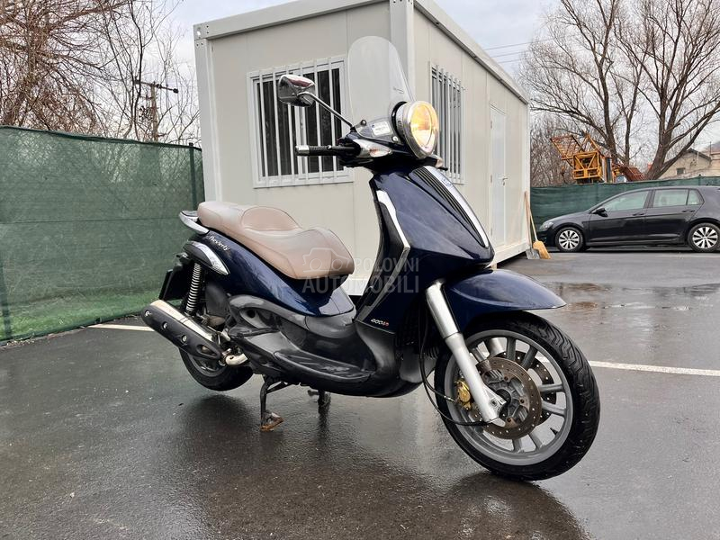 Piaggio Beverly