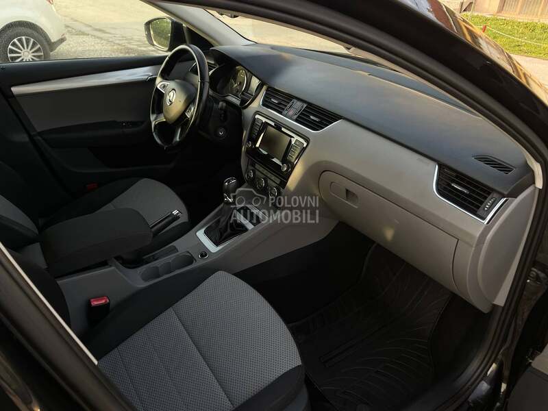 Škoda Octavia nav/v.serv