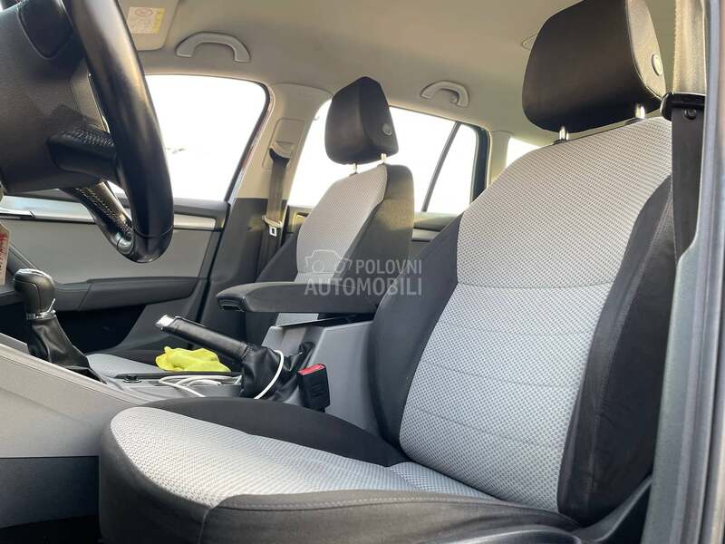 Škoda Octavia nav/v.serv