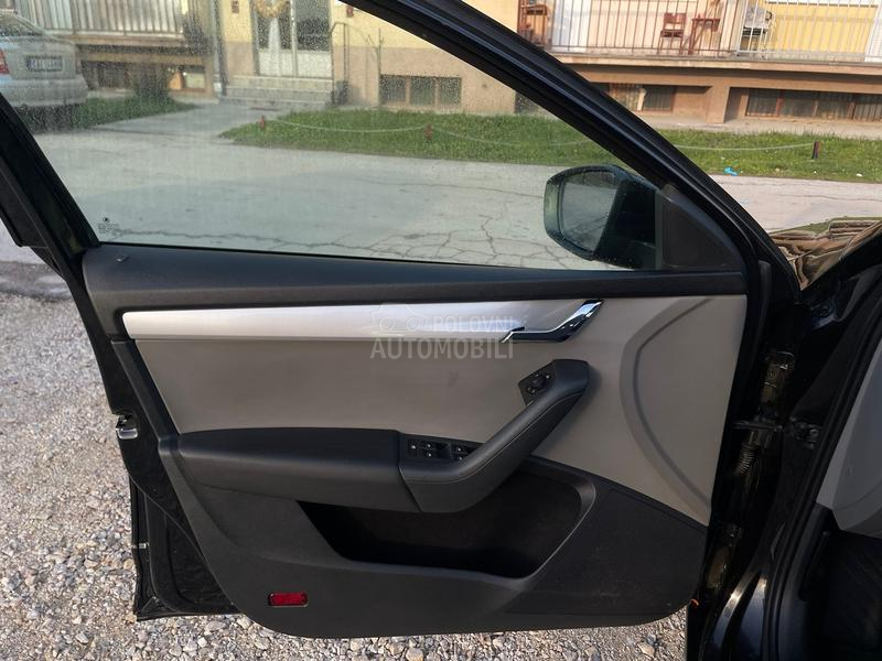 Škoda Octavia nav/v.serv