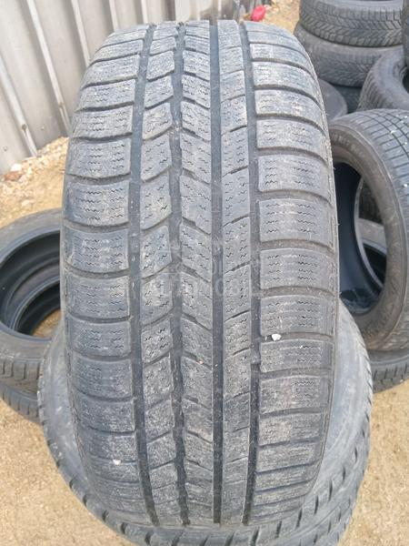 Nexen 215/55 R16 Zimska