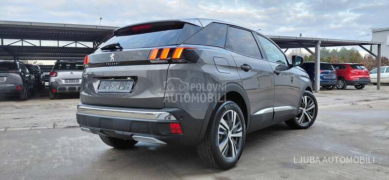 Peugeot 3008 1.5hdiALLURE RESTYLE