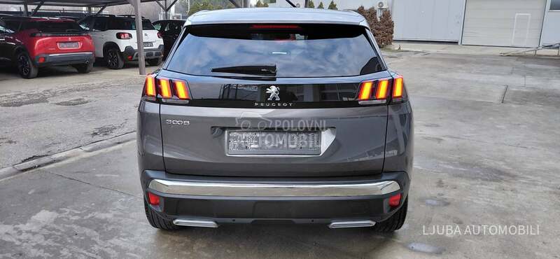 Peugeot 3008 1.5hdiALLURE RESTYLE