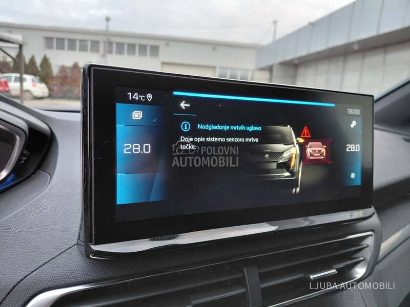 Peugeot 3008 1.5hdiALLURE RESTYLE