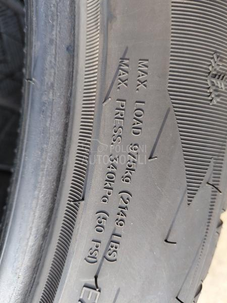 Ostalo 275/40 R21 Zimska