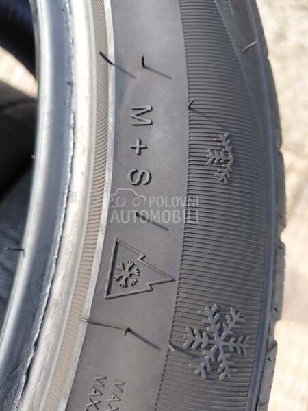 Ostalo 275/40 R21 Zimska