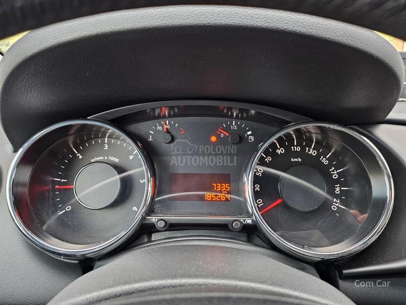 Peugeot 3008 1.6 eHDI