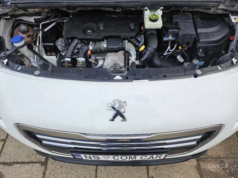 Peugeot 3008 1.6 eHDI