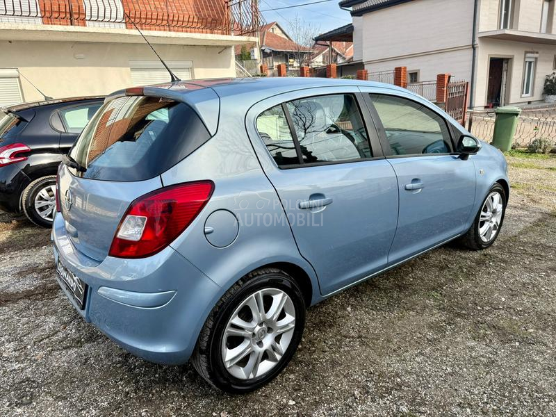 Opel Corsa D 1.2