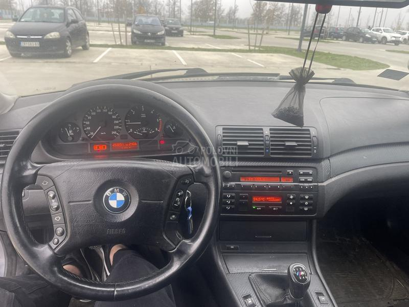 BMW 320 