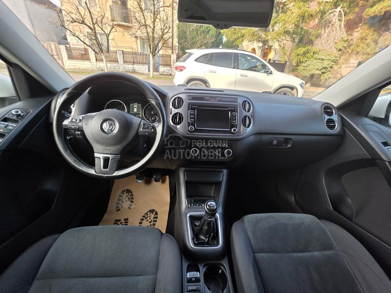 Volkswagen Tiguan 2.0d 4x4 PANO