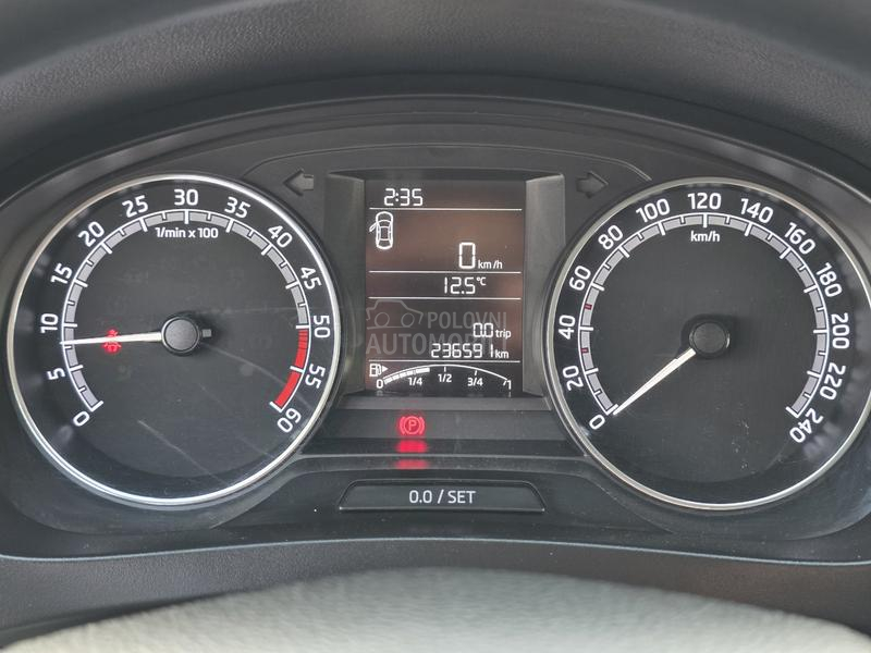 Škoda Rapid 1.6 TDI SPACEBACK