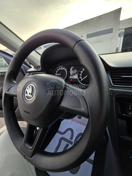 Škoda Rapid 1.6 TDI SPACEBACK