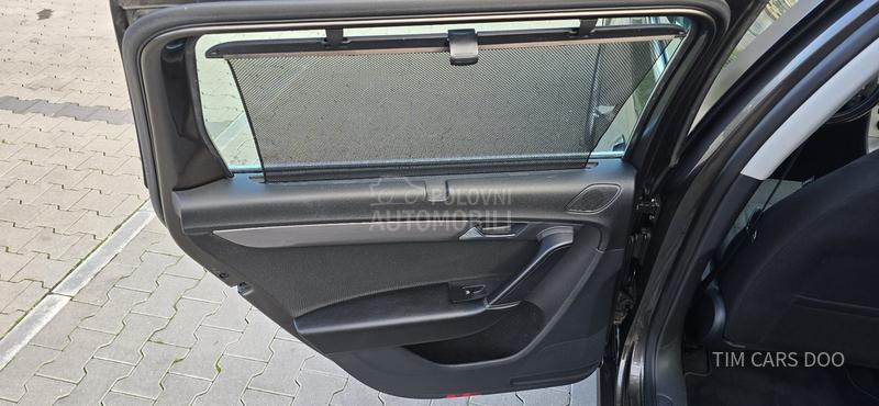 Volkswagen Passat B7 2.0TDI D.S.G/L.E.D