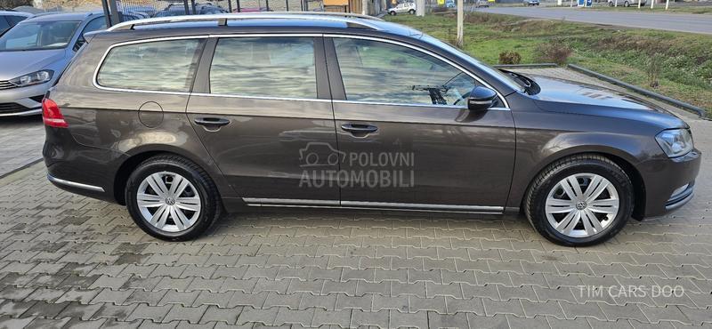 Volkswagen Passat B7 2.0TDI D.S.G/L.E.D