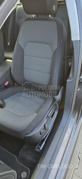 Volkswagen Passat B7 2.0TDI D.S.G/L.E.D