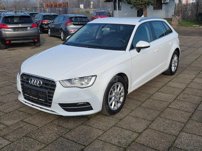 Audi A3 1.6tdi NAV I