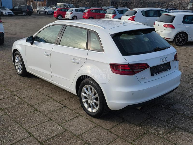 Audi A3 1.6tdi NAV I