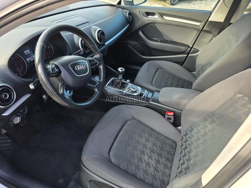 Audi A3 1.6tdi NAV I