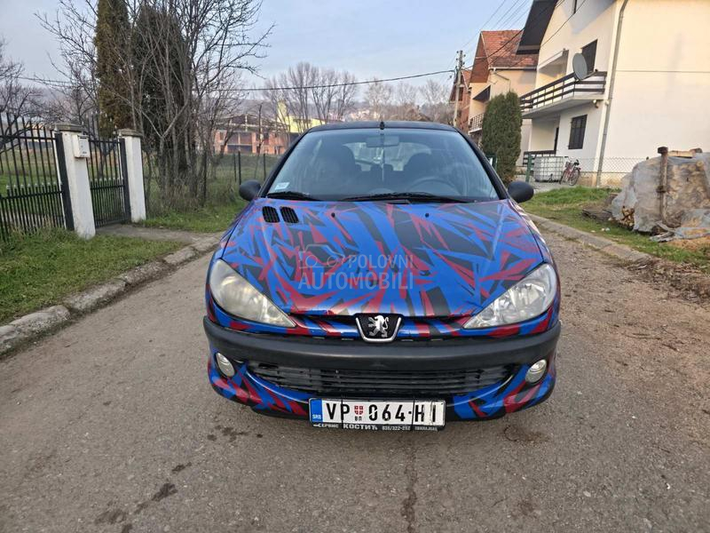 Peugeot 206 