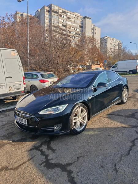 Tesla Model S Dual Motor