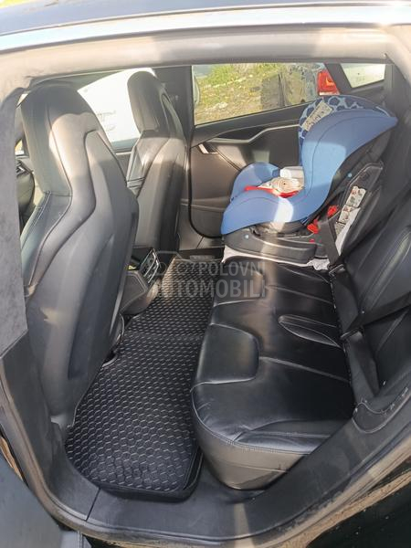 Tesla Model S Dual Motor