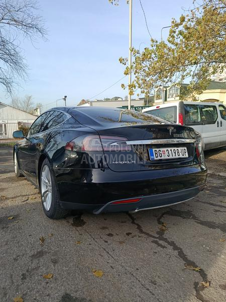 Tesla Model S Dual Motor