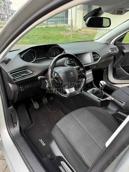 Peugeot 308 1.6BlueHDI