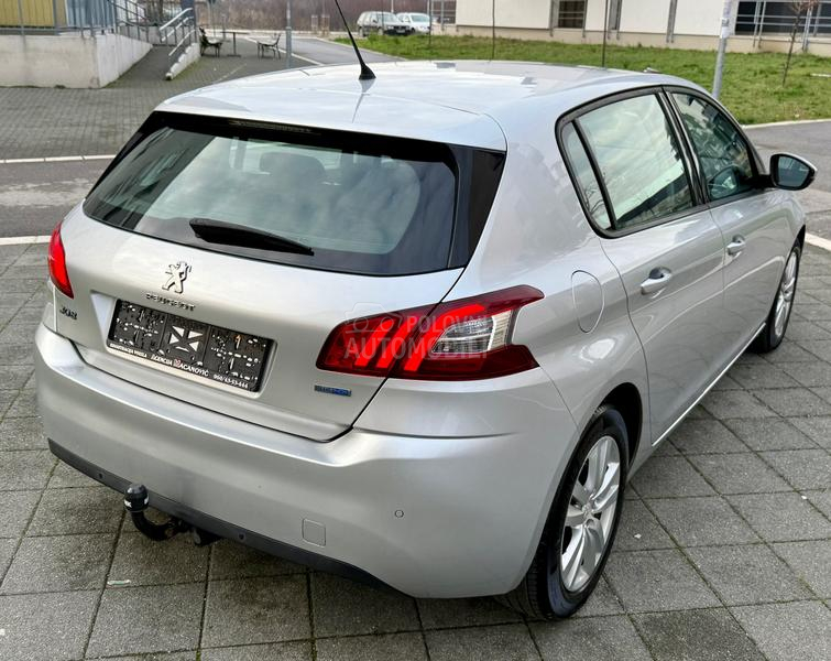 Peugeot 308 1.6BlueHDI