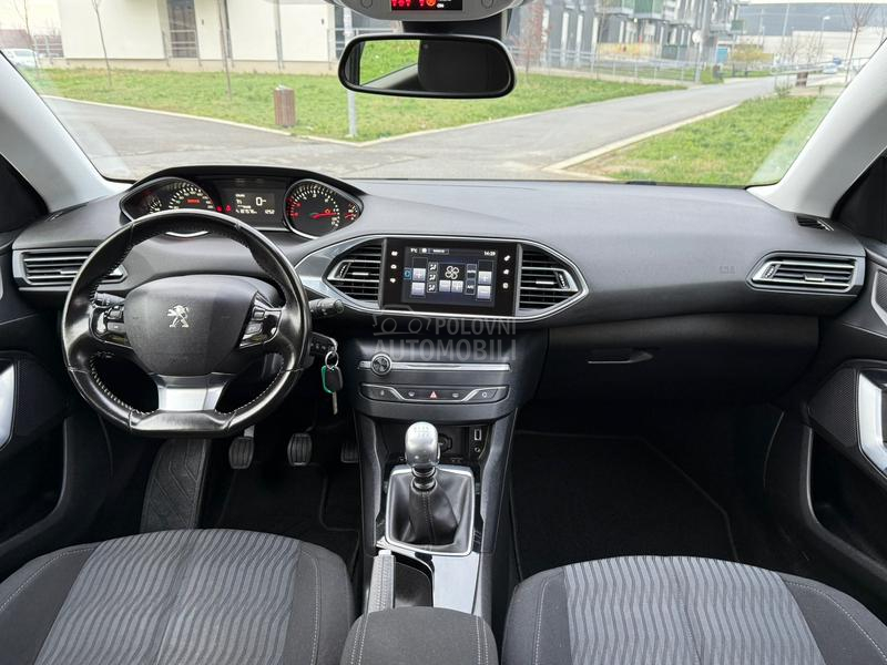Peugeot 308 1.6BlueHDI