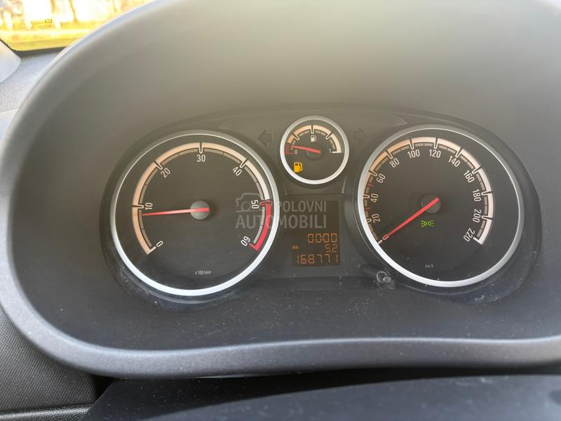 Opel Corsa D 1.3cdti