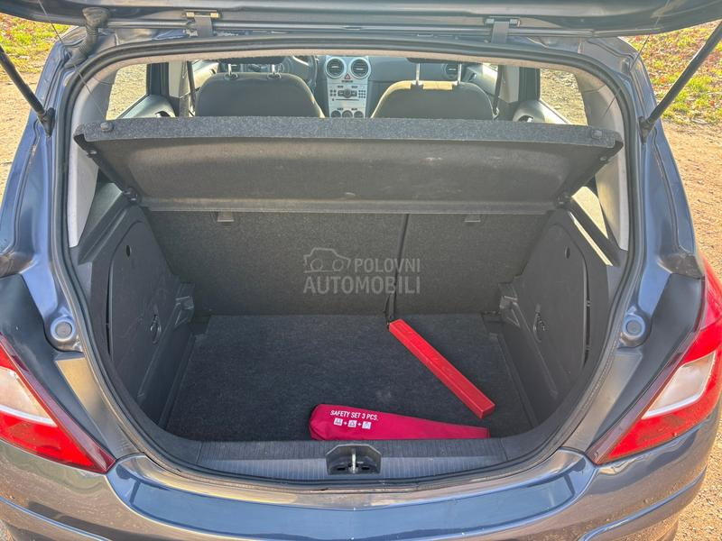 Opel Corsa D 1.3cdti