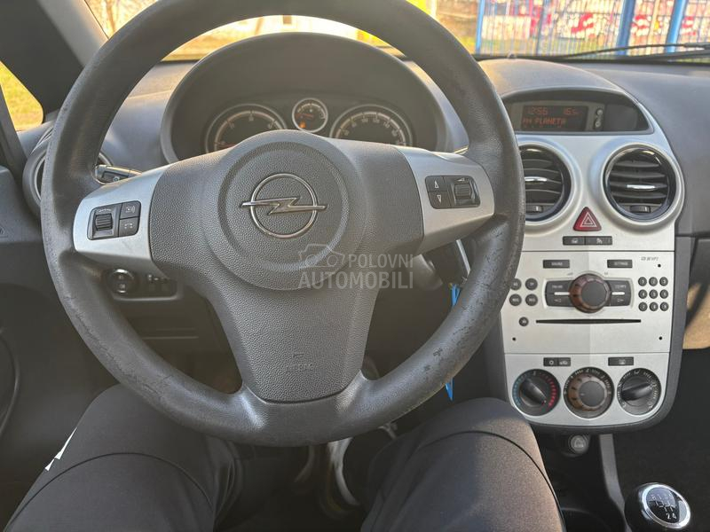 Opel Corsa D 1.3cdti