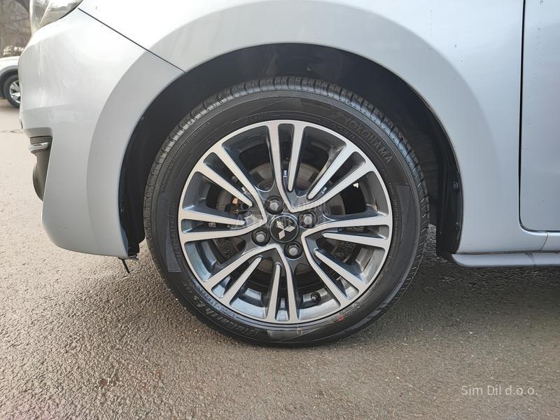 Mitsubishi Space Star 1.2 AUTOMACIK