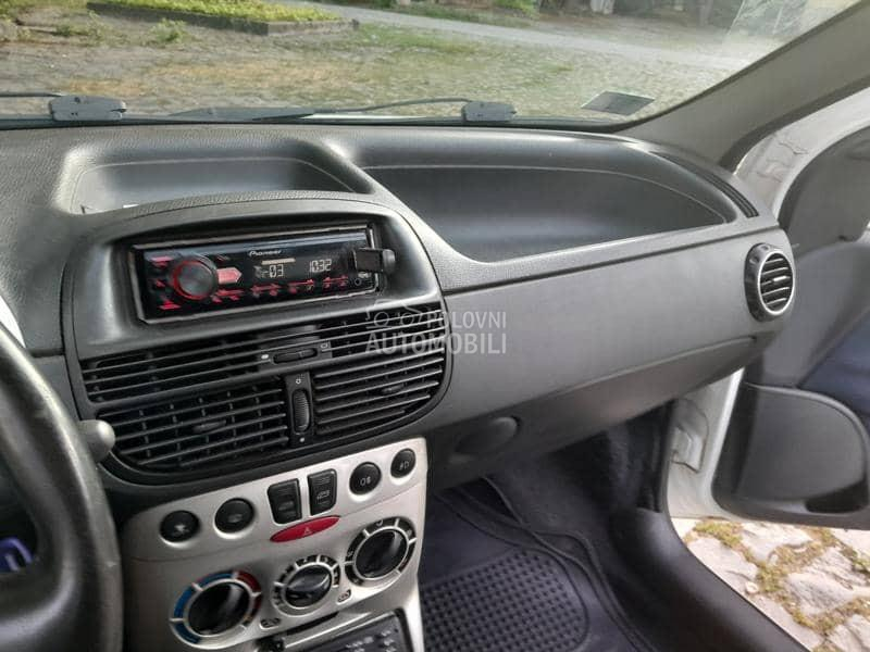 Fiat Punto 1.8 HGT