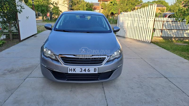 Peugeot 308 1,6 blu hdi