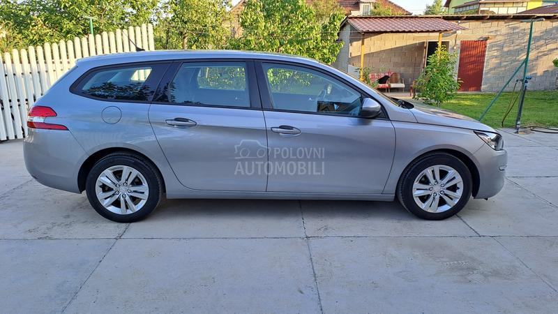 Peugeot 308 1,6 blu hdi